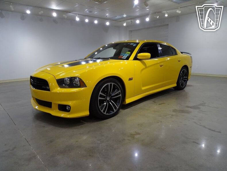 2012 Dodge Charger SRT8 Super Bee