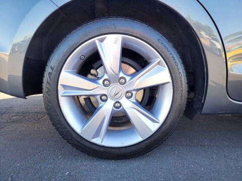 2014 Acura ILX 2.0L w/Tech