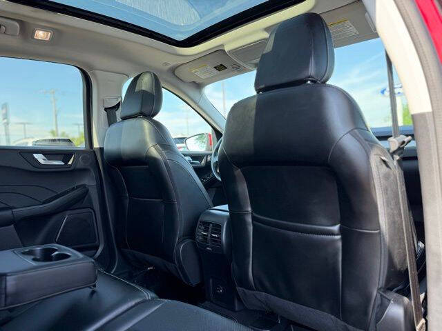 2022 Ford Escape SEL