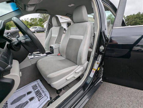 2014 Toyota Camry Hybrid LE