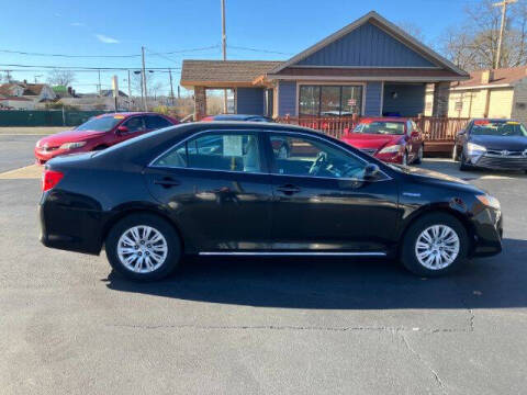 2014 Toyota Camry Hybrid for sale at Quality Auto Center Inc in Hamilton OH