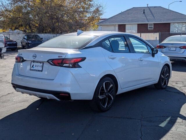 2025 Nissan Versa SR