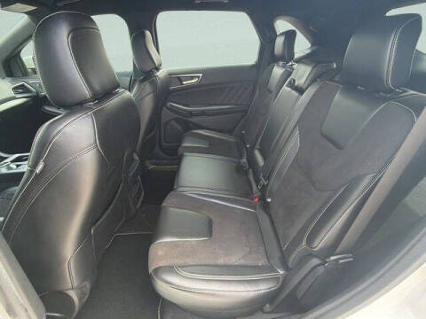 2023 Ford Edge ST