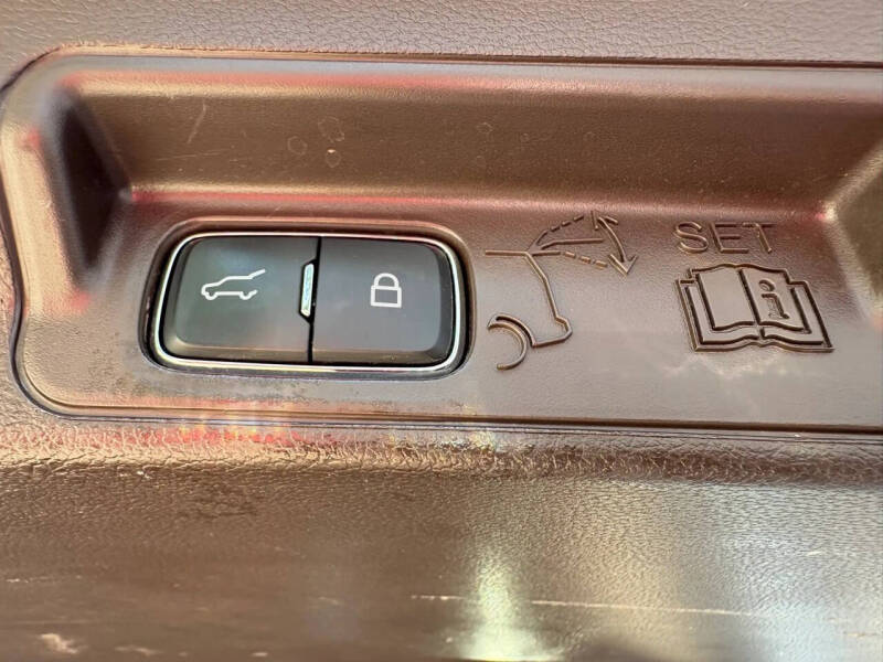 2021 Ford Explorer King Ranch