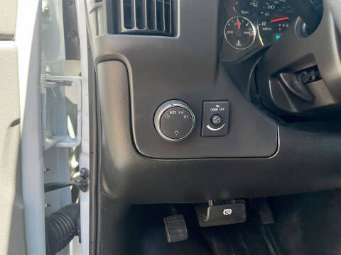 2025 GMC Savana 2500