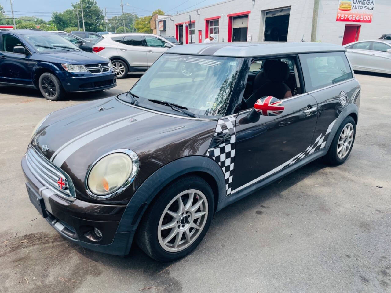 2009 MINI Cooper Clubman for sale at Omega Auto Sales in Chesapeake, VA