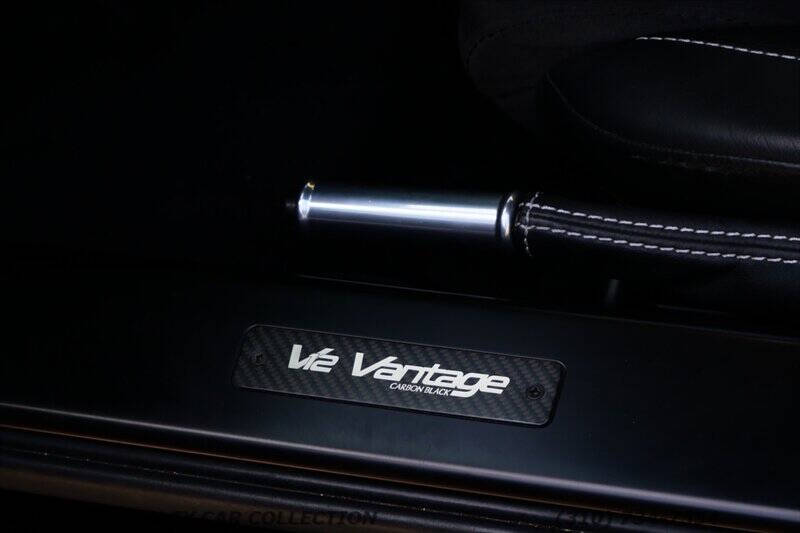 2011 Aston Martin V12 Vantage