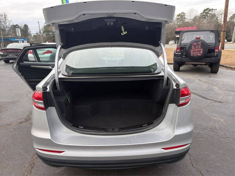 2019 Ford Fusion Hybrid SE