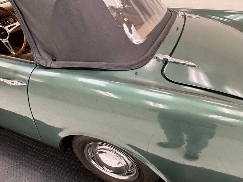 1965 MG MGB
