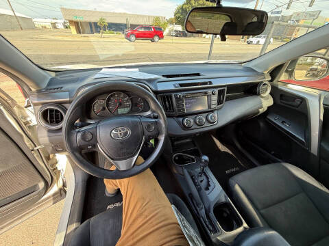 2016 Toyota RAV4 LE