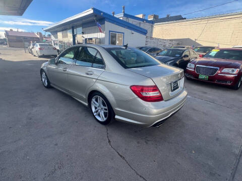 2012 Mercedes-Benz C-Class C 300 Luxury 4MATIC