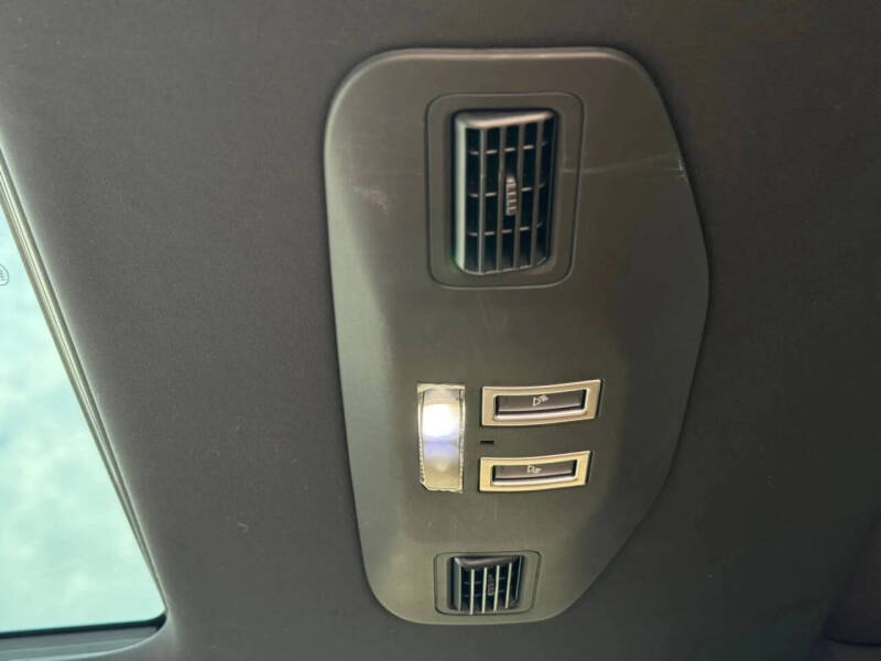 2019 Land Rover Discovery HSE Luxury Td6