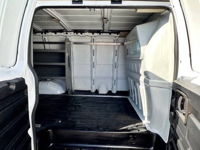 2016 Chevrolet Express 2500