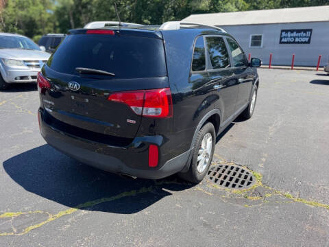 2015 Kia Sorento LX