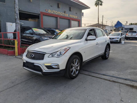 2016 Infiniti QX50 for sale at Ramos Auto Sales in Bell CA
