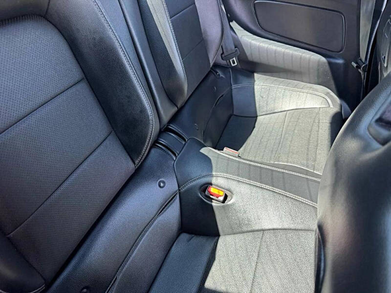 2022 Ford Mustang Mach 1