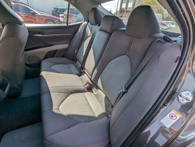 2018 Toyota Camry LE