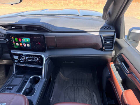 2024 GMC Sierra 3500HD Denali Ultimate