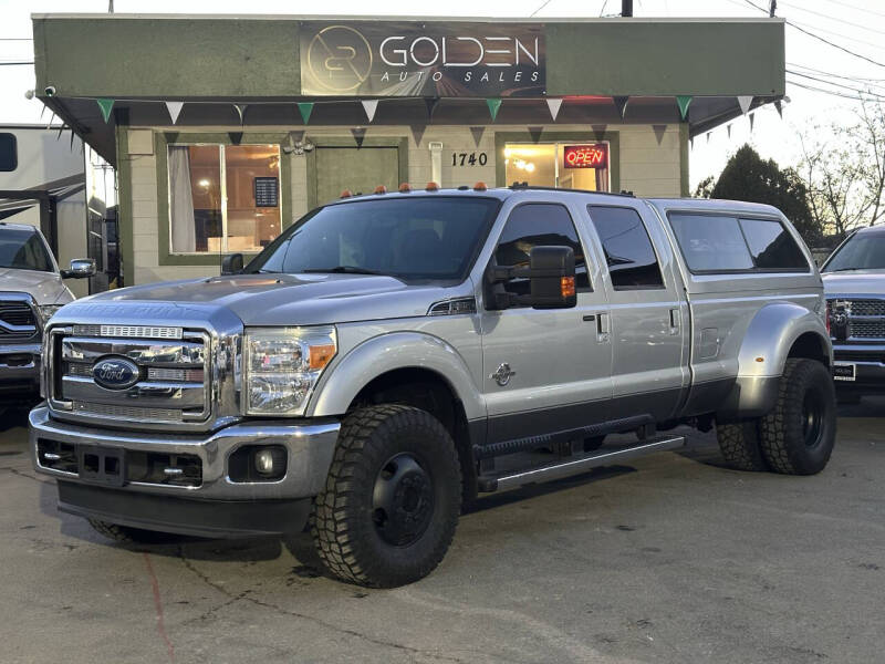 2011 Ford F-350 Super Duty Lariat's photo