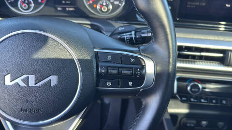 2022 Kia K5