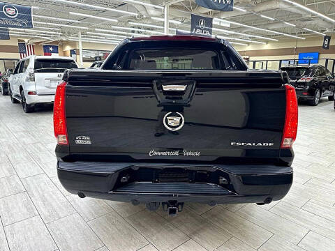 2011 Cadillac Escalade EXT Premium