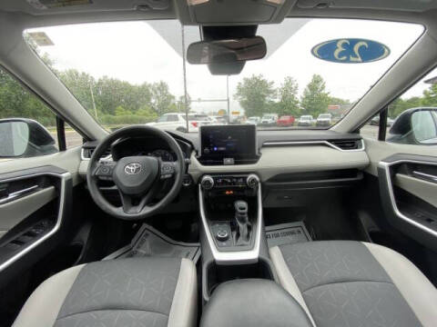 2023 Toyota RAV4 Hybrid XLE