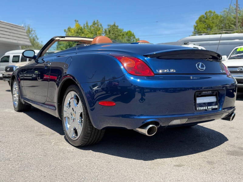 2005 Lexus SC 430