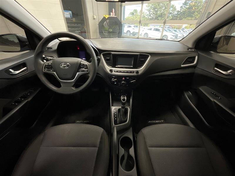 2022 Hyundai Accent SE