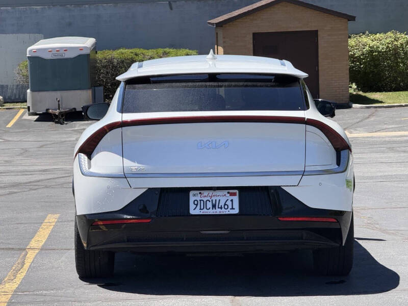 2022 Kia EV6 Wind