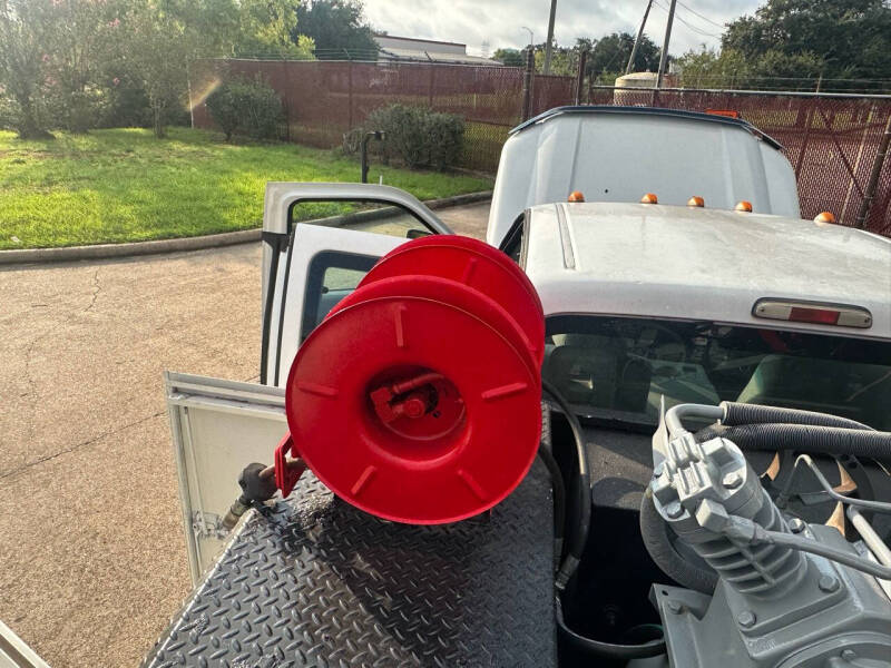 2011 Ford F-550 Super Duty