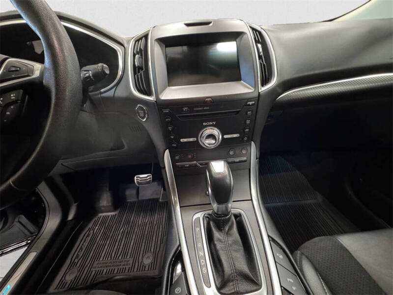 2018 Ford Edge Sport