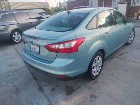 2012 Ford Focus SE