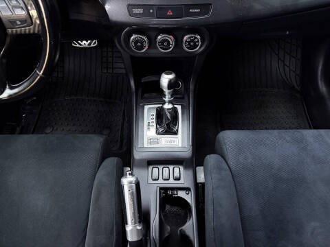 2010 Mitsubishi Lancer Evolution SE