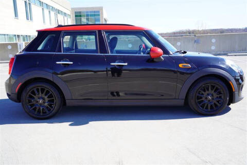 2018 MINI Hardtop 4 Door Cooper