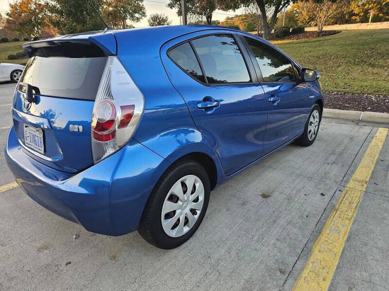 2012 Toyota Prius c Four