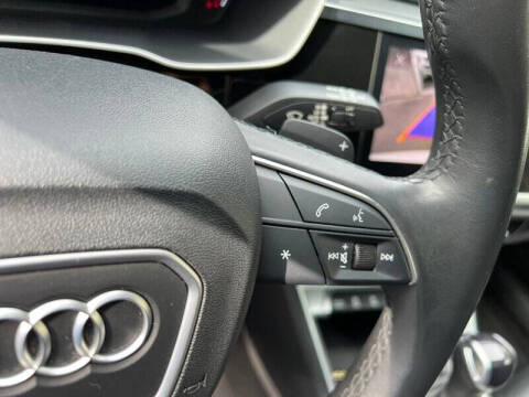 2023 Audi Q3 quattro S line Premium 45 TFSI