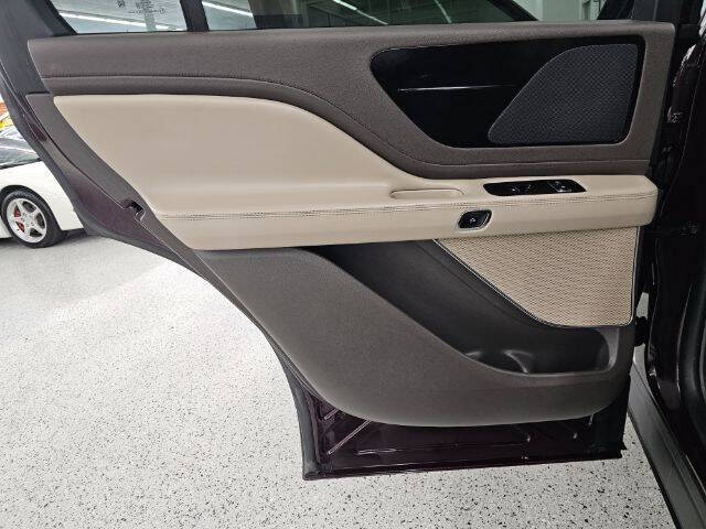 2023 Lincoln Aviator Standard