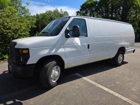 2011 Ford E-Series E-350 SD