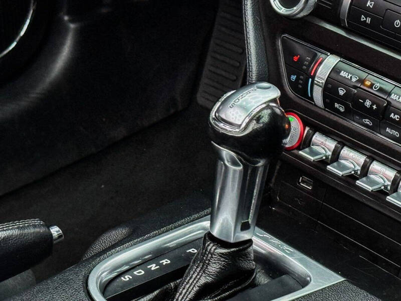 2019 Ford Mustang EcoBoost Premium