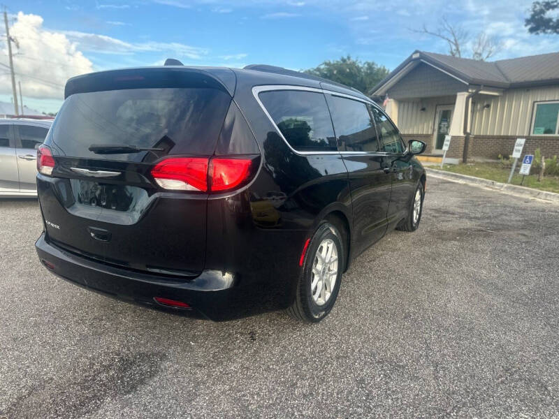 2021 Chrysler Voyager LXi