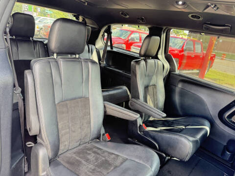 2015 Dodge Grand Caravan SXT Plus