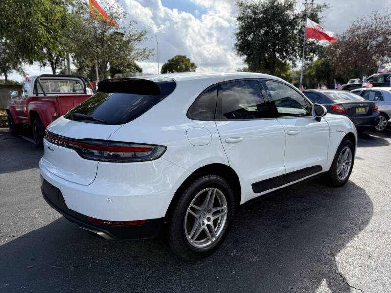 2020 Porsche Macan