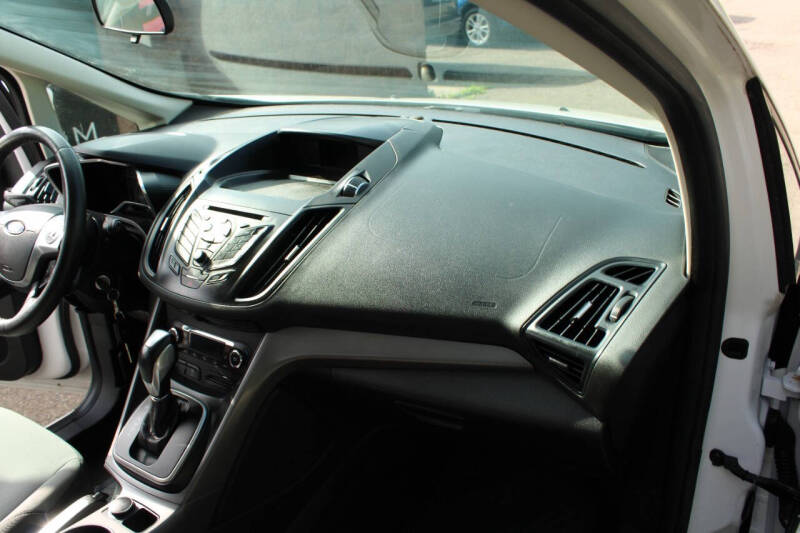 2014 Ford C-MAX Hybrid SE