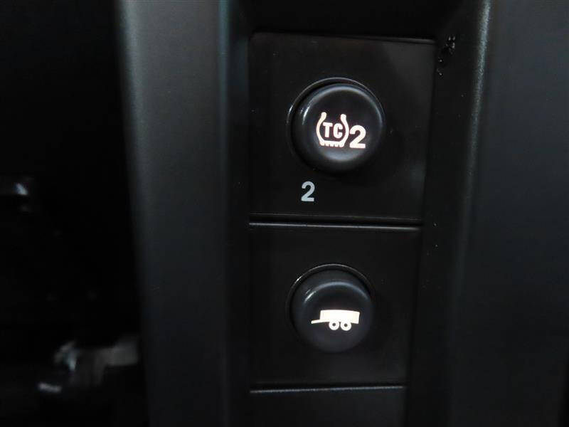 2005 HUMMER H2