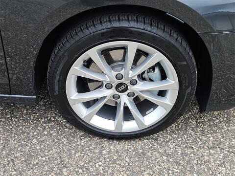 2025 Audi A3 quattro Premium 40 TFSI