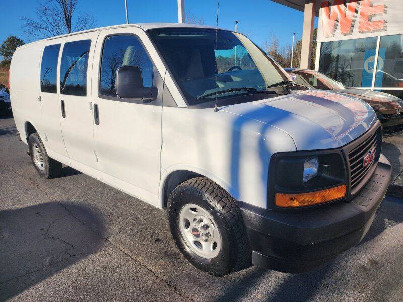 2017 GMC Savana 2500