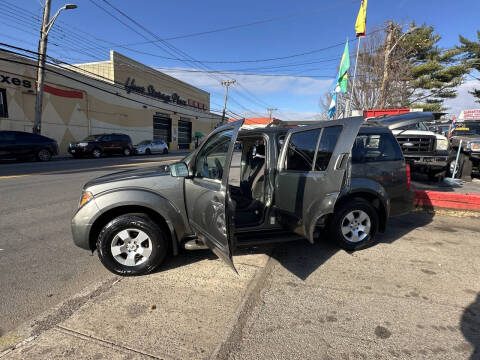 2007 Nissan Pathfinder SE