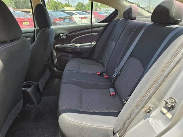 2014 Nissan Versa 1.6 SV