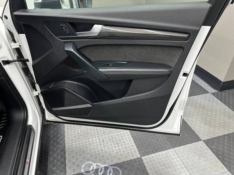 2018 Audi SQ5 3.0T quattro Prestige