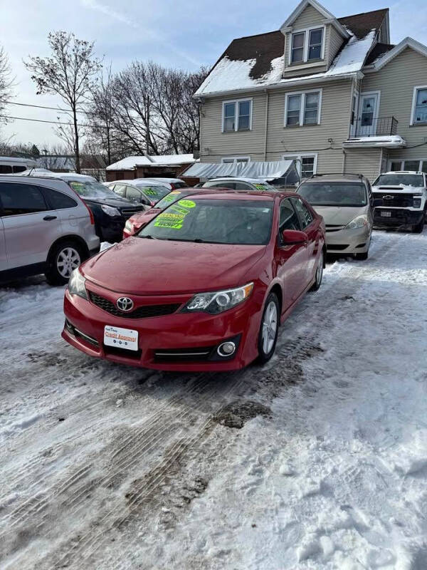 2014 Toyota Camry for sale at Lyell & Dewey Auto Inc in Rochester NY